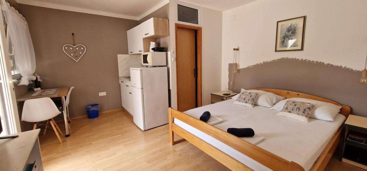Apartmani Dutkovic Врбоска Экстерьер фото